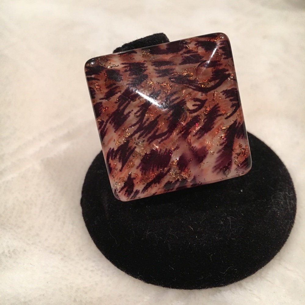 Lucite Fashion Ring